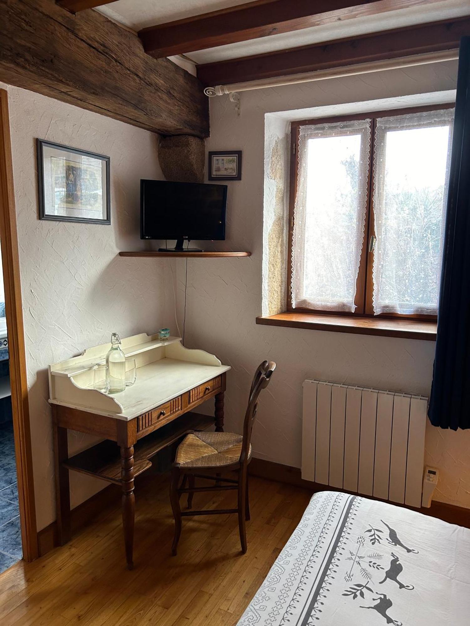 Le Domaine De La Vergnolle Roches  Kültér fotó
